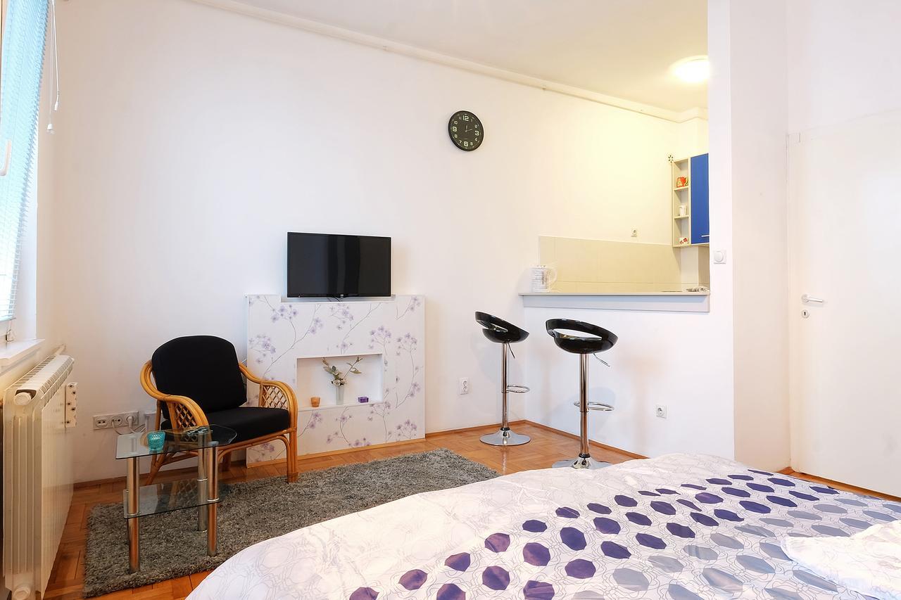 Apartment Aska Beograd Eksteriør bilde